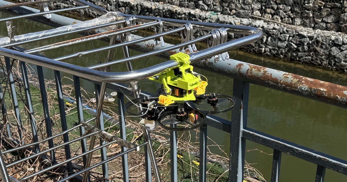 Bio-inspired robo-gripper mimics seed pods for efficiency