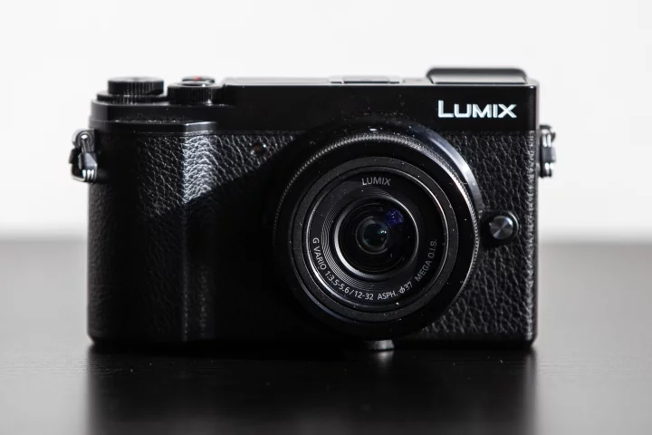 Panasonic GX9: compact street shooter with high image quality and a huge range of m4/3rds lenses available