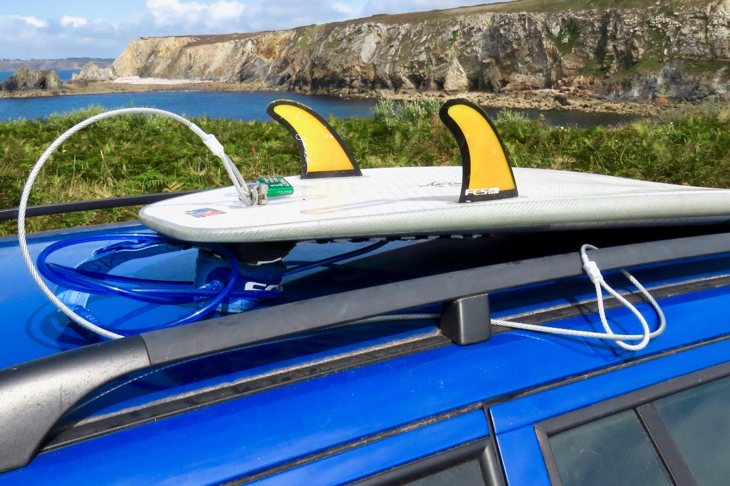 The surfinlock works with third-party cables and padlocks