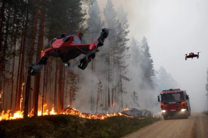 The Recruit drone is geared towards users such as fire departments, police forces and the military