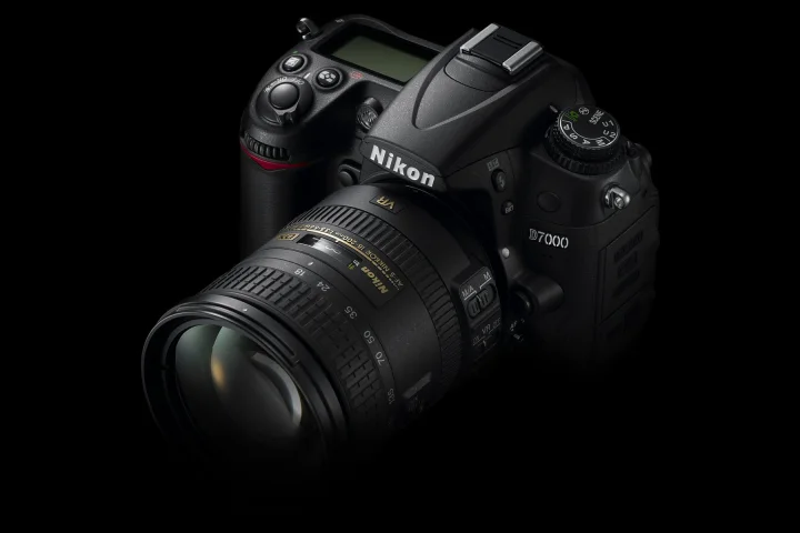 Nikon has announced a feature-rich addition to its digital SLR camera family, the 16.2 megapixel D7000