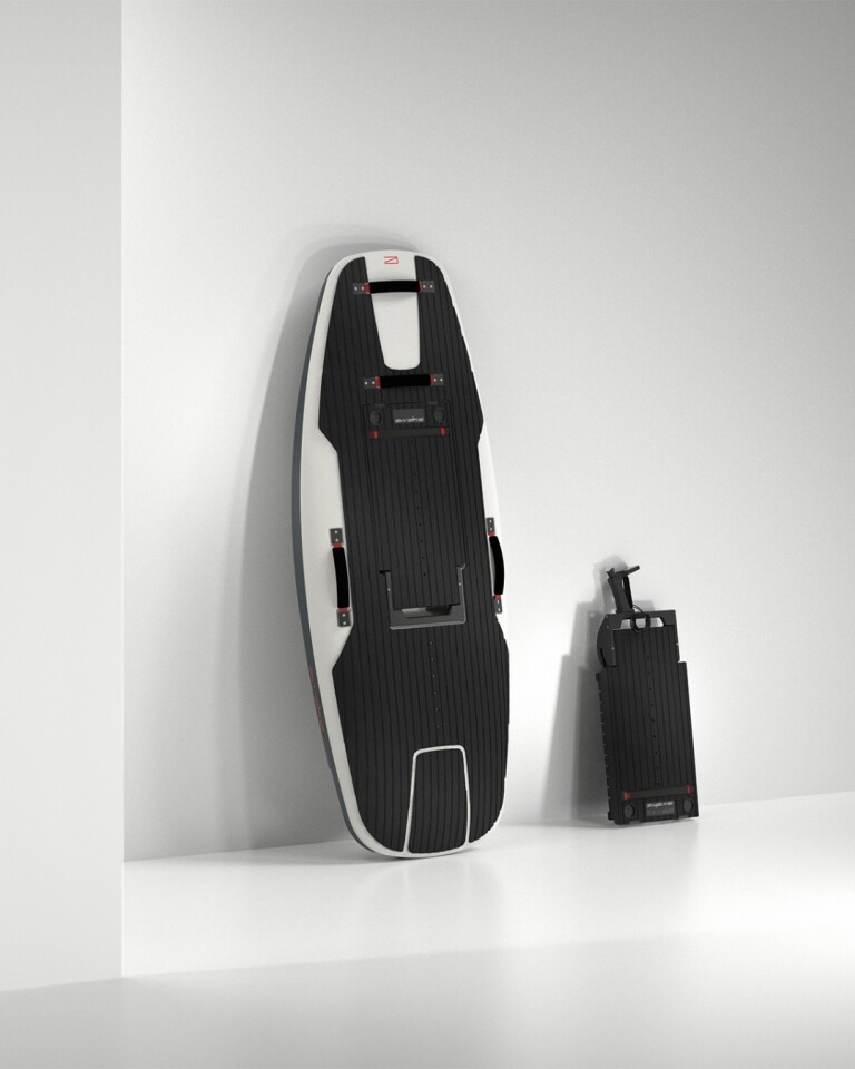 The RÄVIK Explore has been reshaped for extra stability, and tips the scales at 81.5 lb (including the new XR 4 battery)