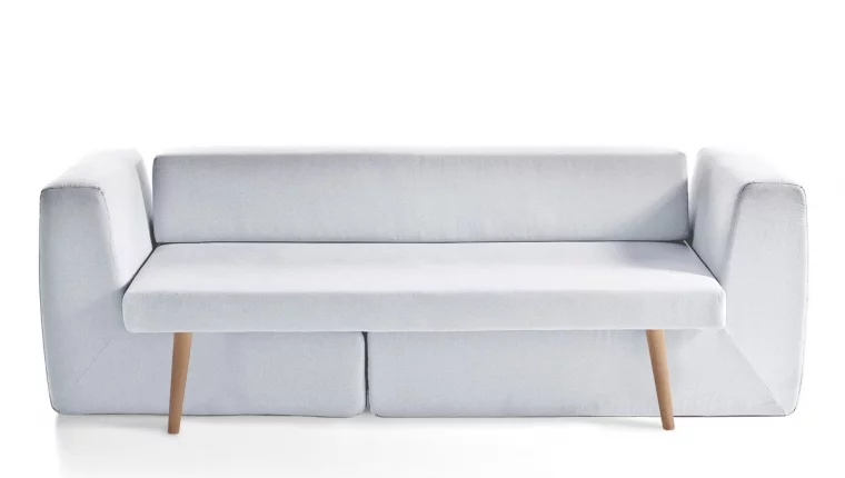 The Sofista in its simple white pattern