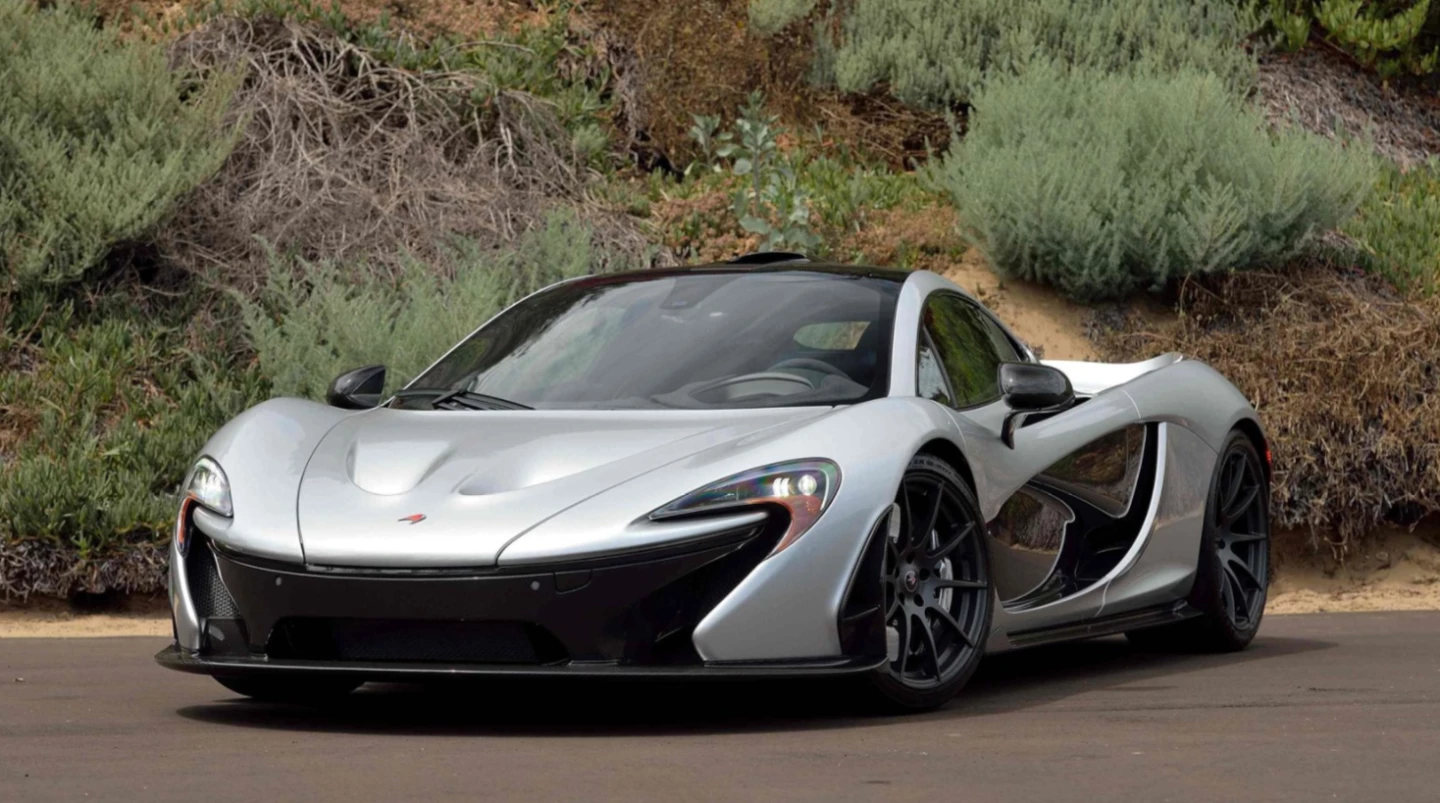 2015 McLaren P1 | Estimate: $2,000,000 to $2,200,000 | Official Auction Description: Gooding & CoLot 165