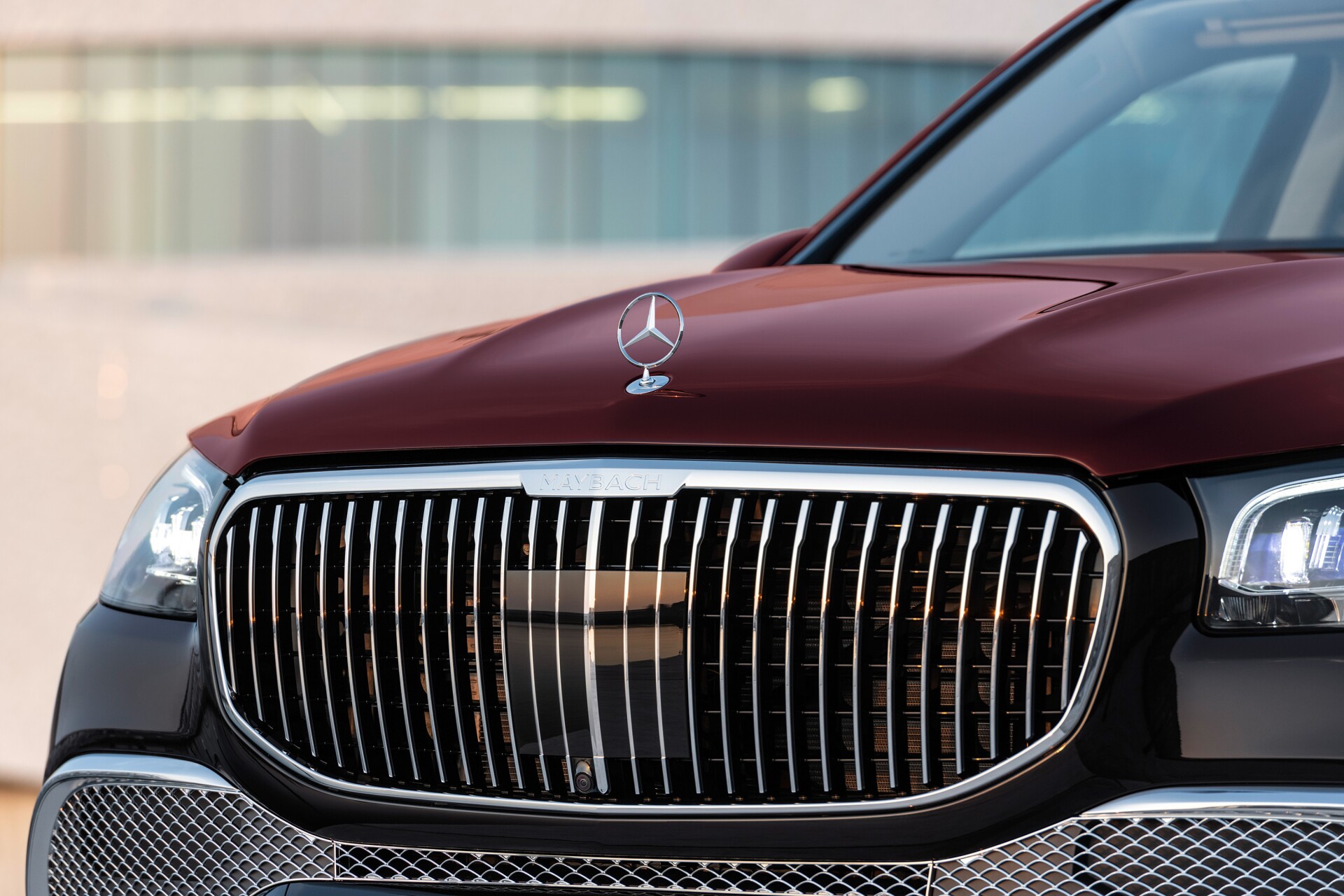 What it's like inside MercedesMaybach's new ultraluxury SUV