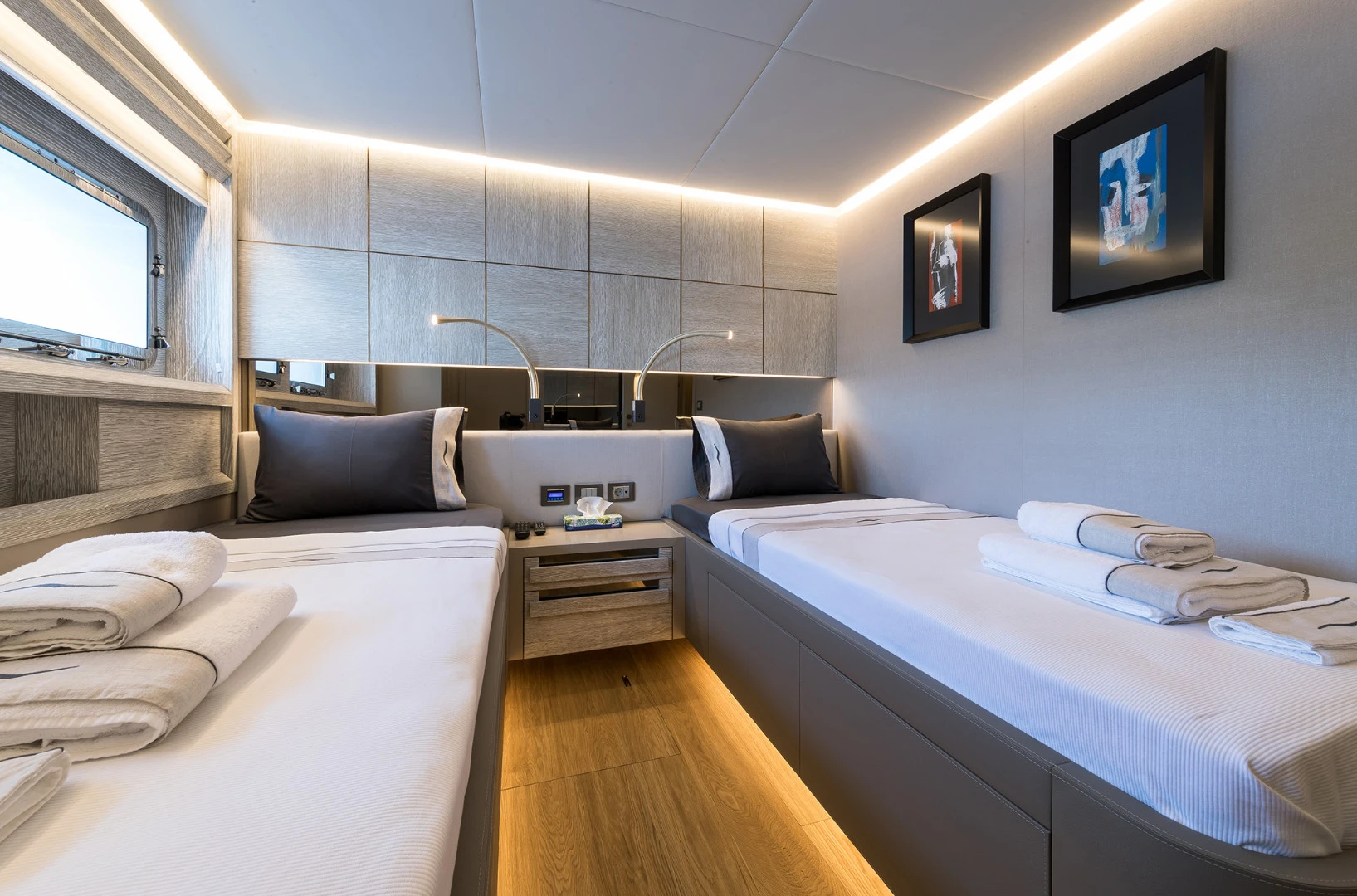 Twin cabin