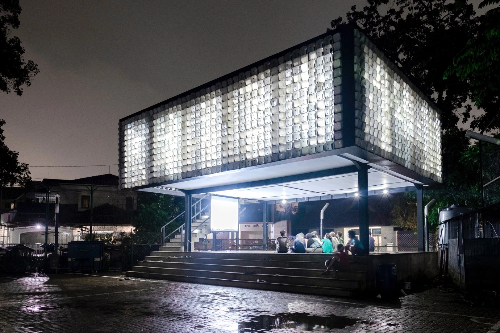 The project only cost €35,000 (roughly US$38,700)