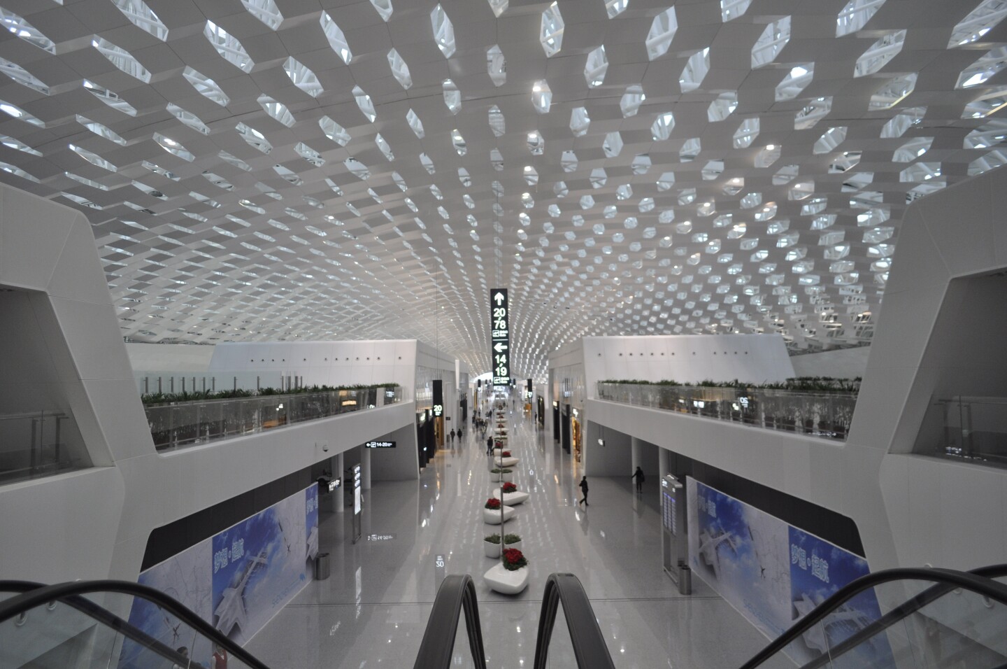 Shenzhen Bao'an International Airport Terminal 3, designed by Studio Fuksas (Photo: Studio Fuksas)
