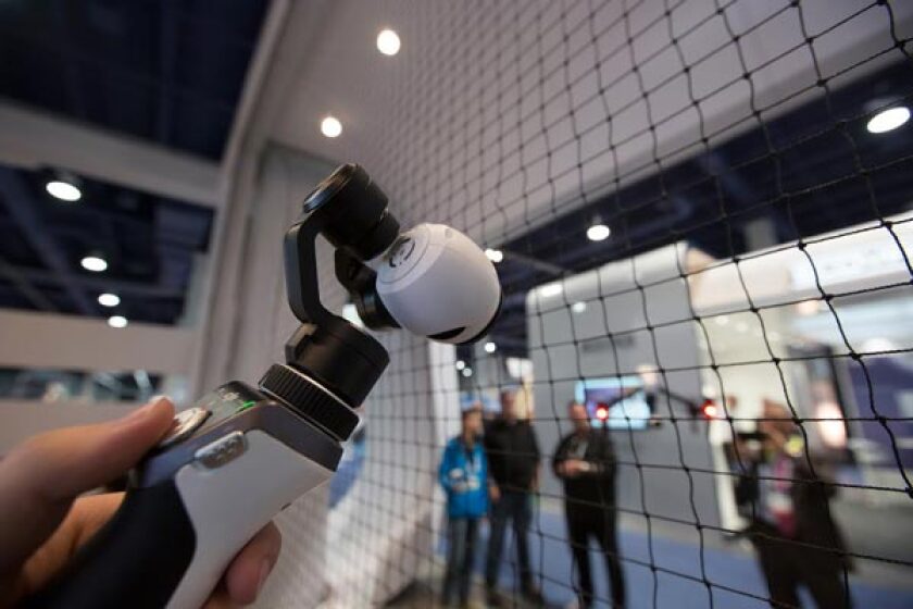 The device is intended to let Inspire 1 owners use a single camera both for aerial shots, and while shooting by hand on the ground