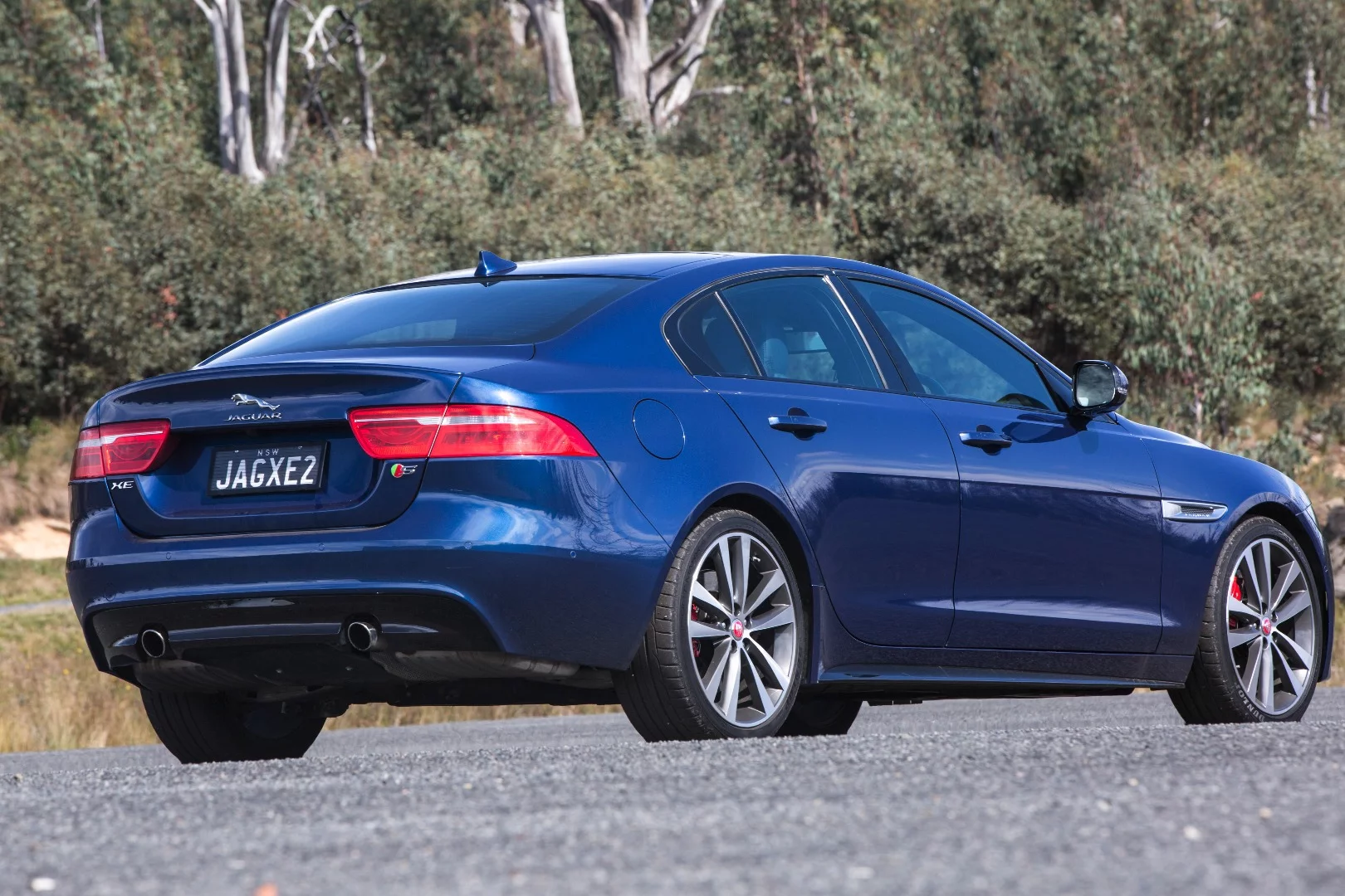 Jag has used aluminum extensively throughout the body