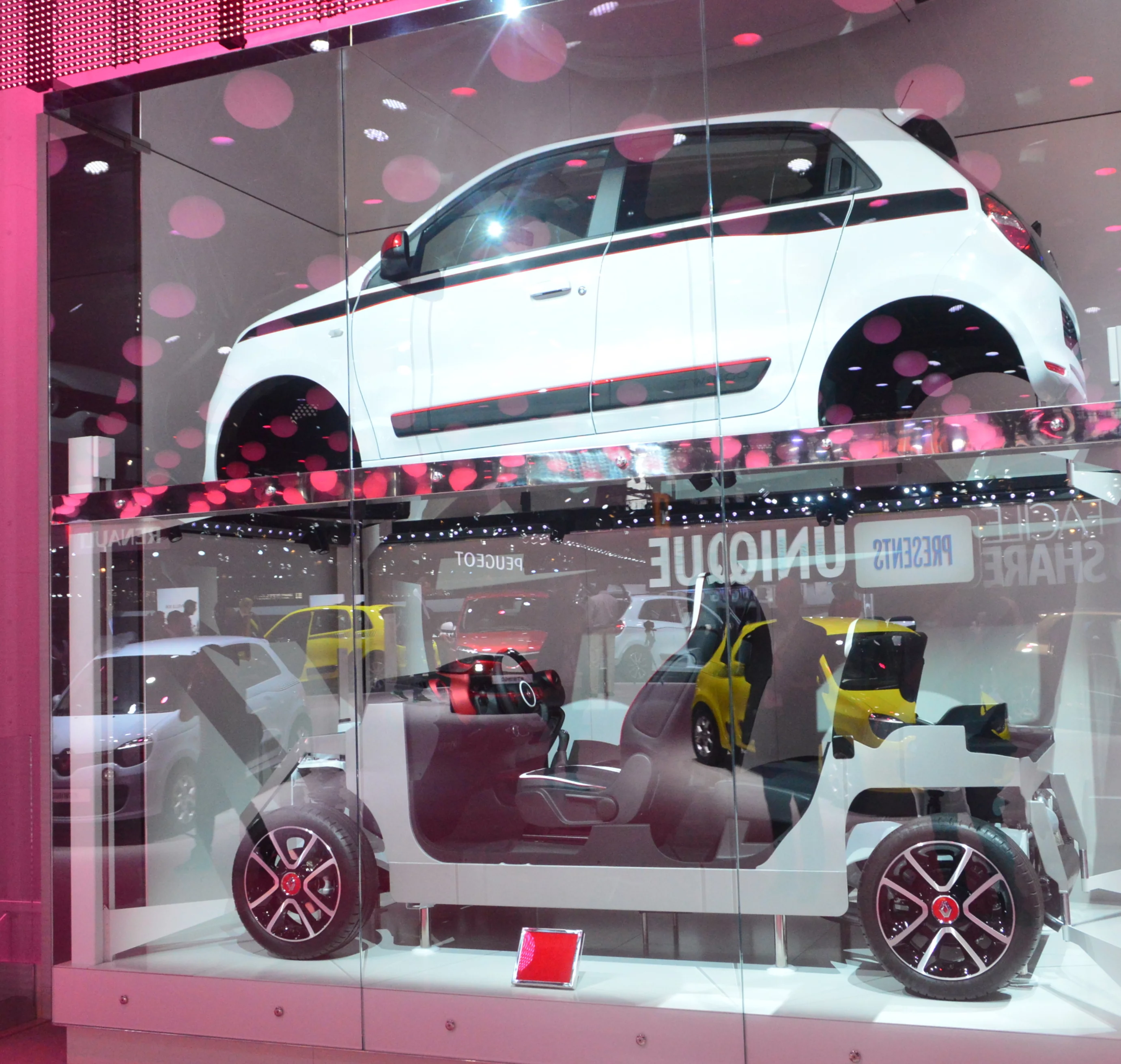 ... body and chassis (Photo: C.C. Weiss/Gizmag)