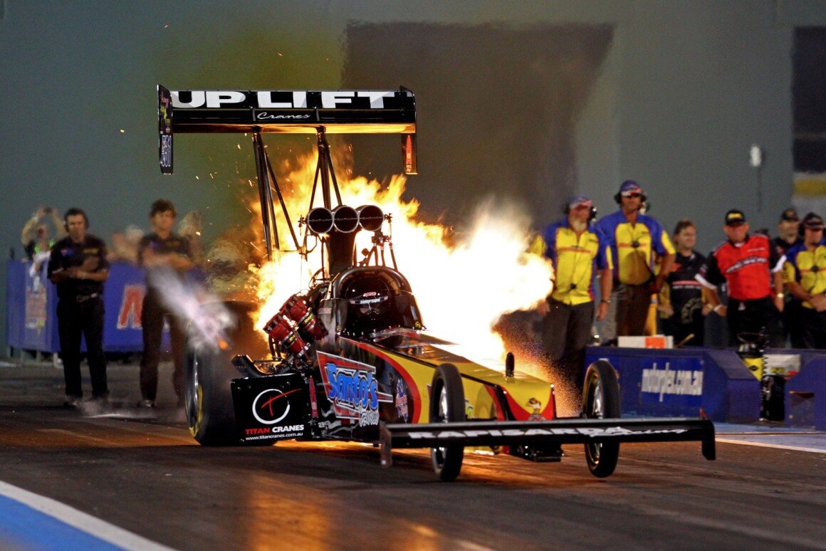 Top Fuel Monsters Put On Notice 5 000 Hp Electric Dragster
