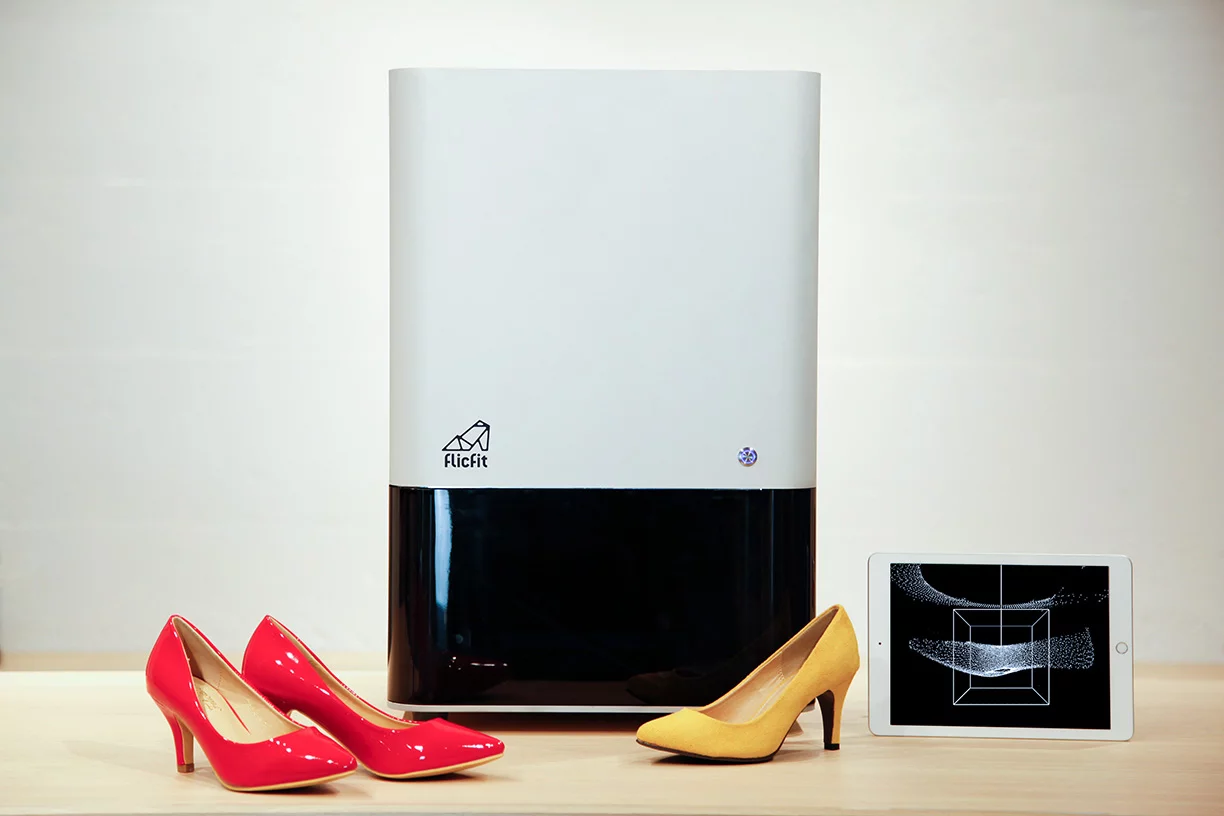 The Shoe Digitizer, which is used to obtain 3D scans of the inner dimensions of footwear