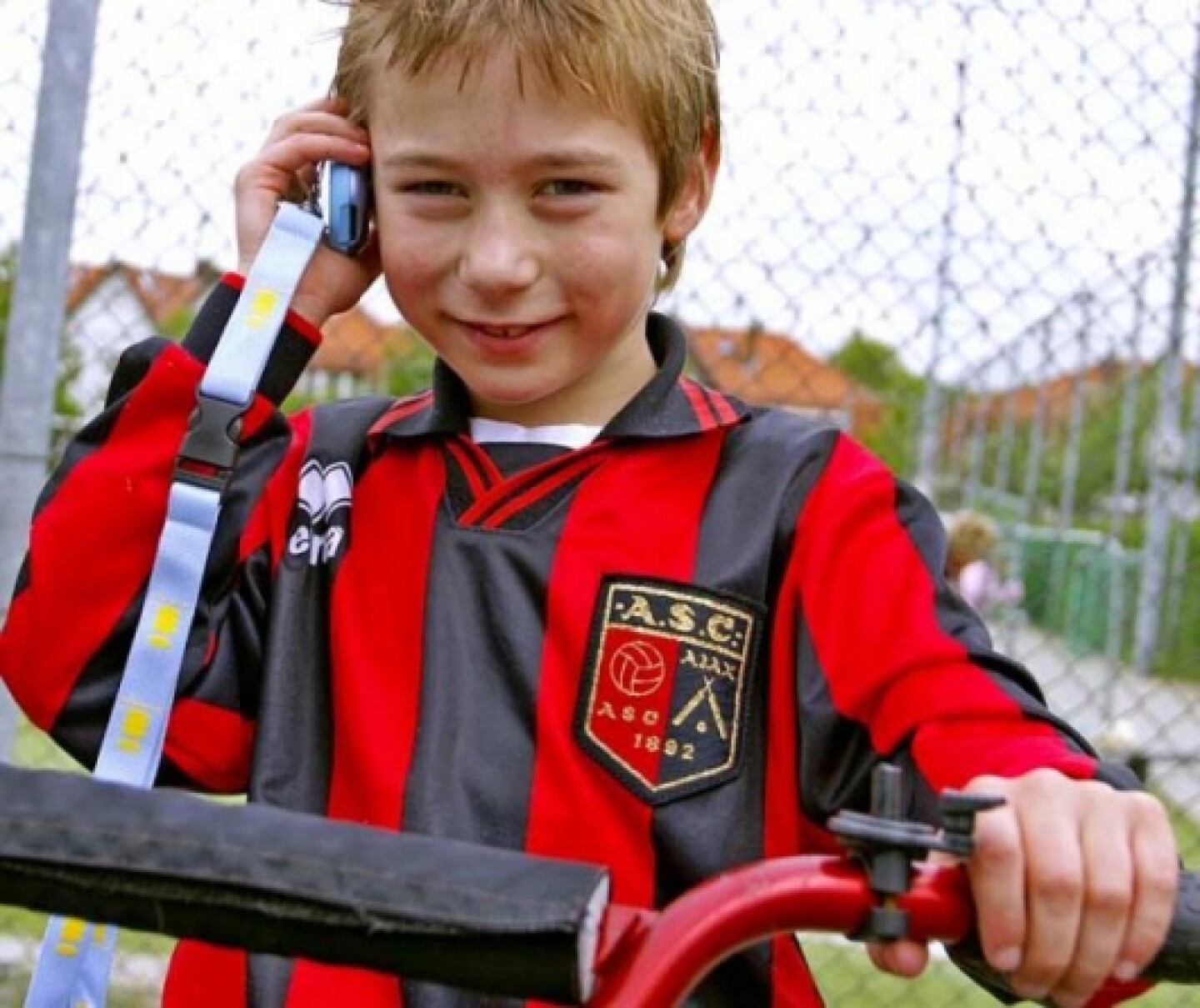 Innovative new safety phone for kids