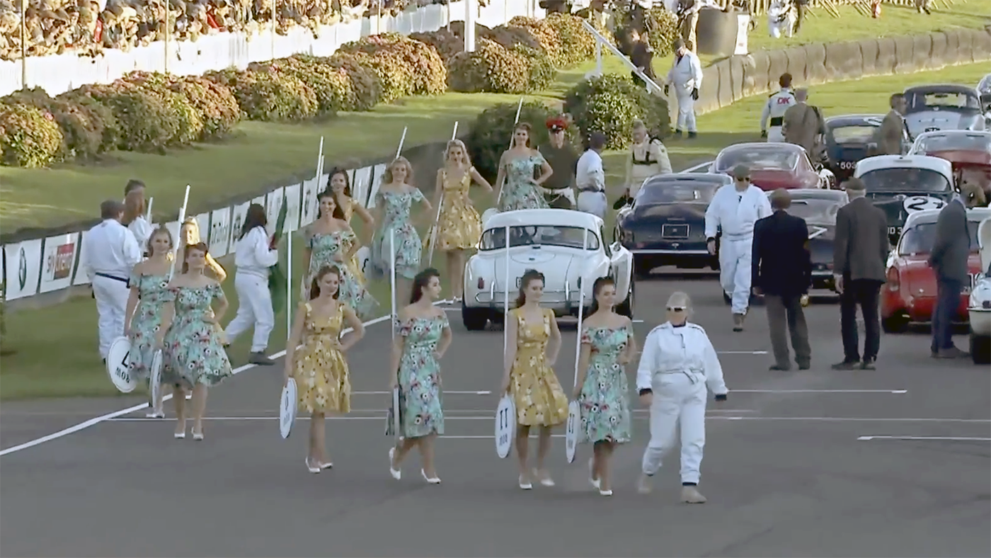The grid girls were in period costume too