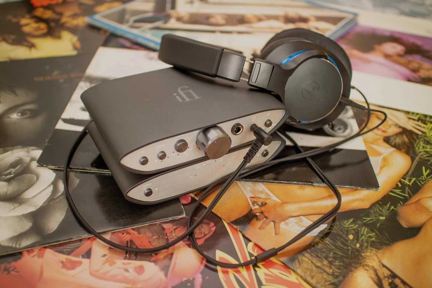 The Zen Phono can connect directly to the Zen Can for balanced listening through headphones
