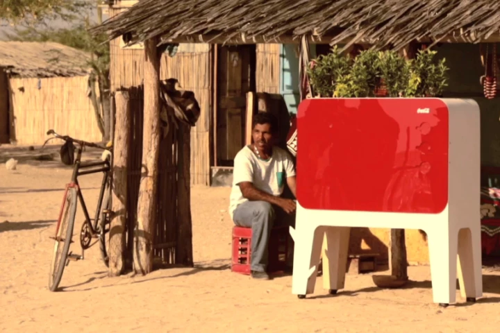 The Bio Cooler in sun-baked Aipir, Colombia