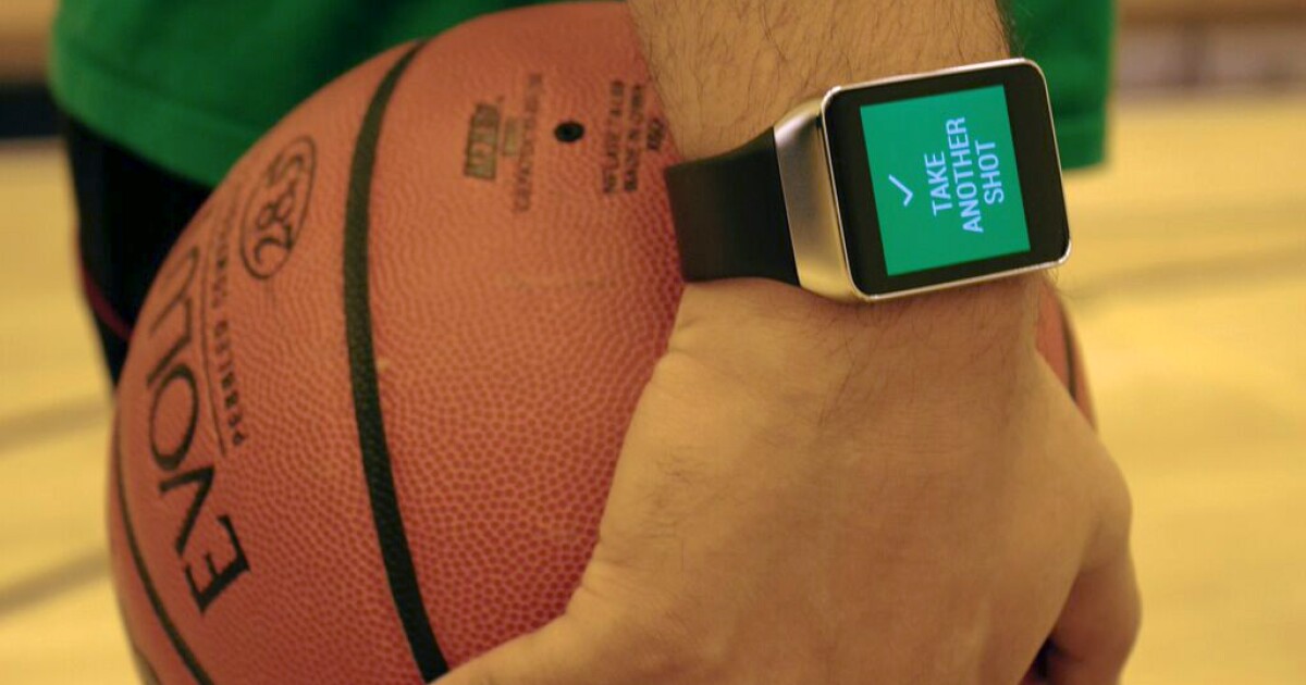 What if a smartwatch could help you shoot (a little more) like Stephen