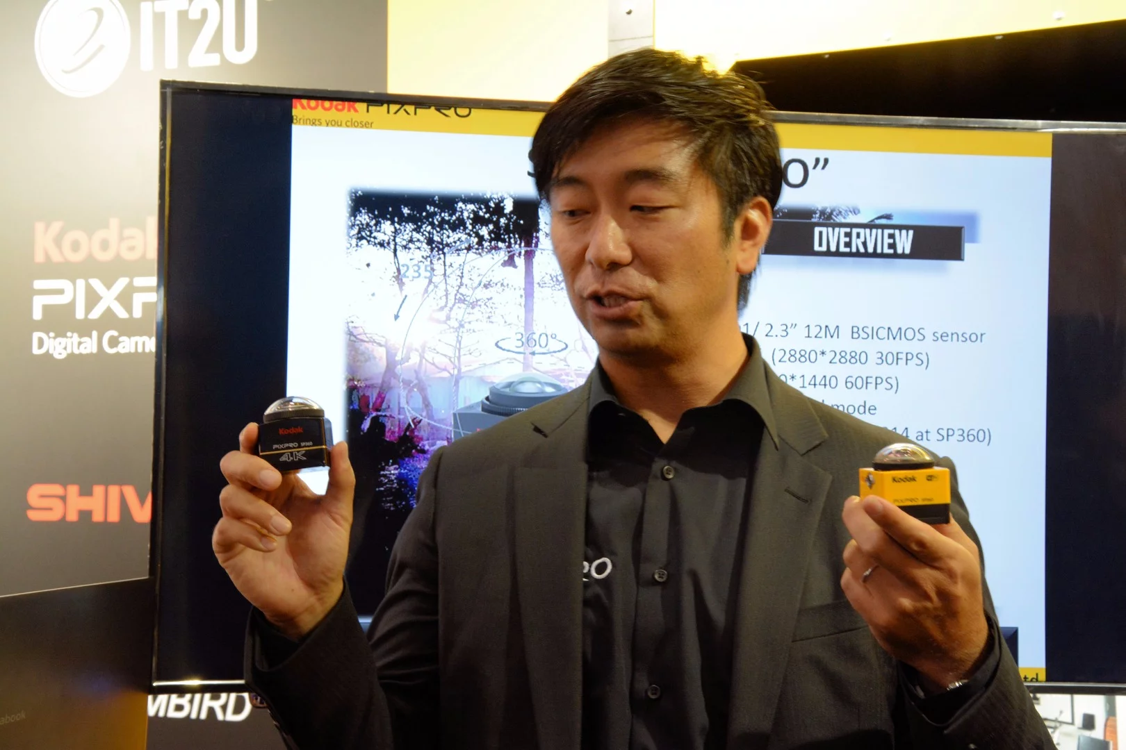 The Kodak Pixpro SP360-4K is a portable 360-degree camera