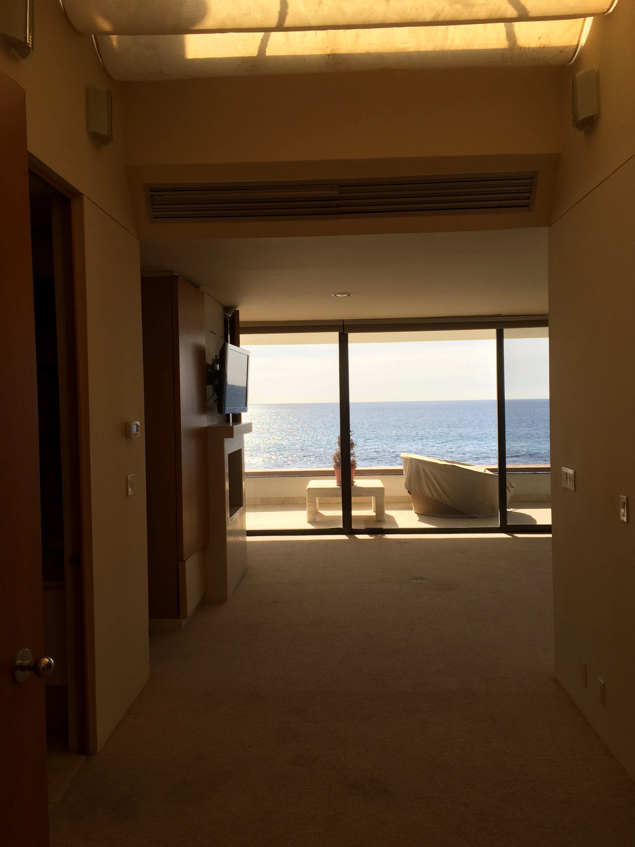 The Taylor Beach House's interior was a lot darker before SPF:architects' renovation