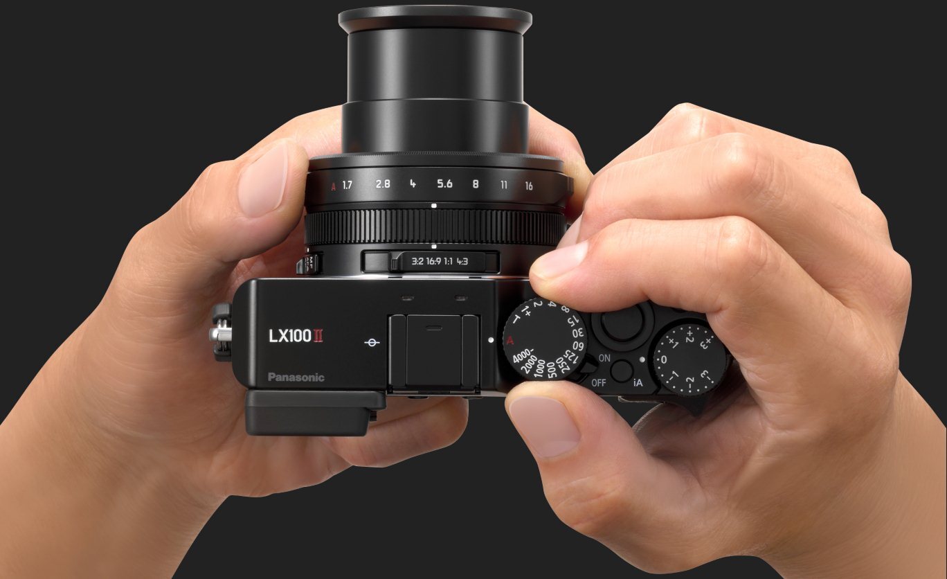 The Lumix LX100 II has exposure compensation and speed dials, and aperture and control rings