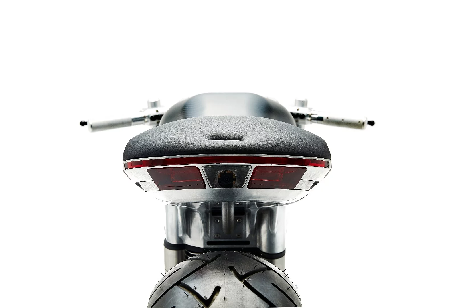 Vanguard Roadster: tail unit with integrated rear view camera