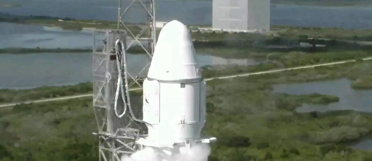 The Dragon capsule could have been recovered if it's parachutes had been programmed to deploy