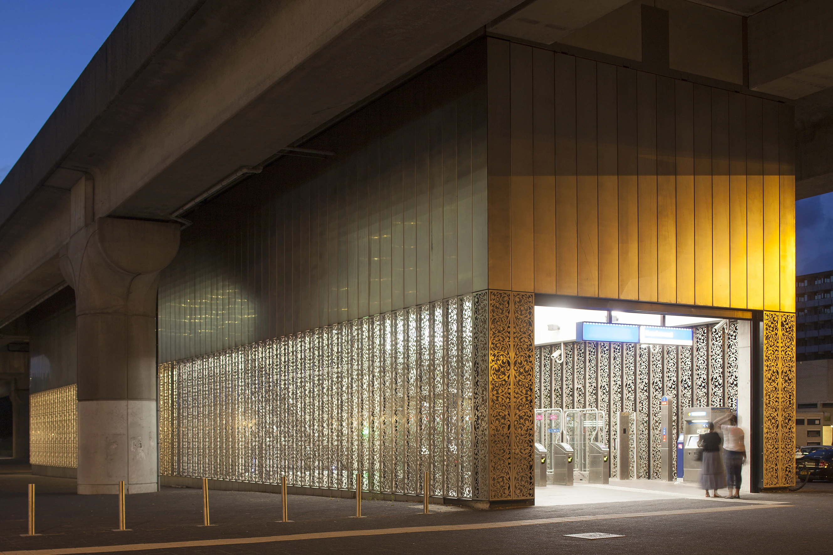 Kraaiennest Metro, Amsterdam, by Maccreanor Lavington (Photo: Luuk Kramer)
