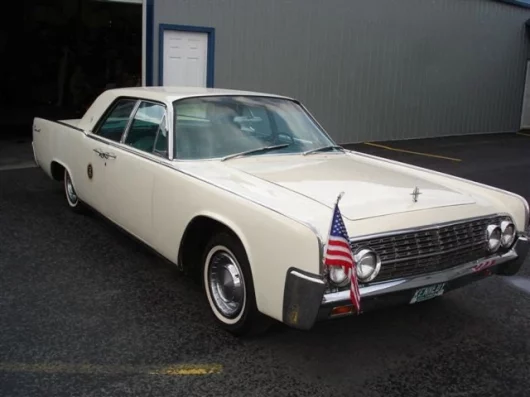 1962 Lincoln Continental