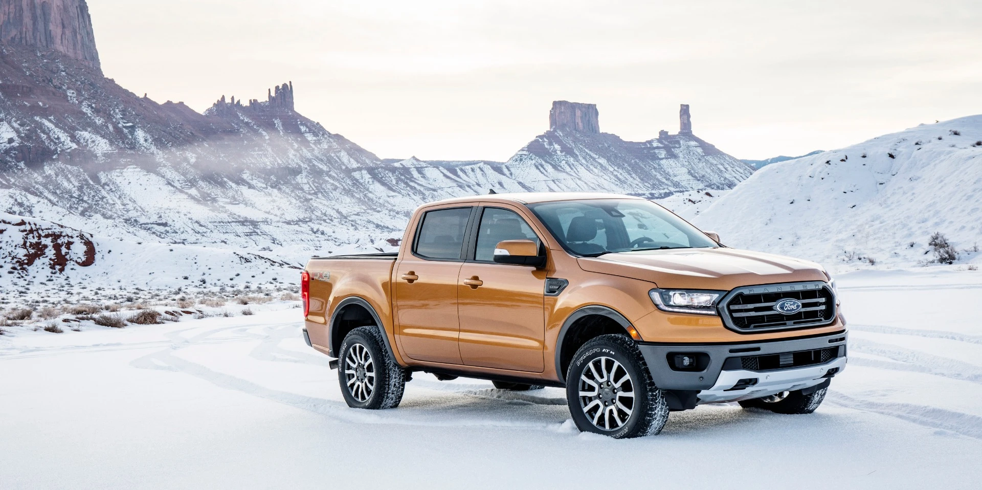 Cab sizes will be Supercrew (four-door, seats five) with a 5-ft bed and Supercab (three-door, seats four) with a 6-ft bed