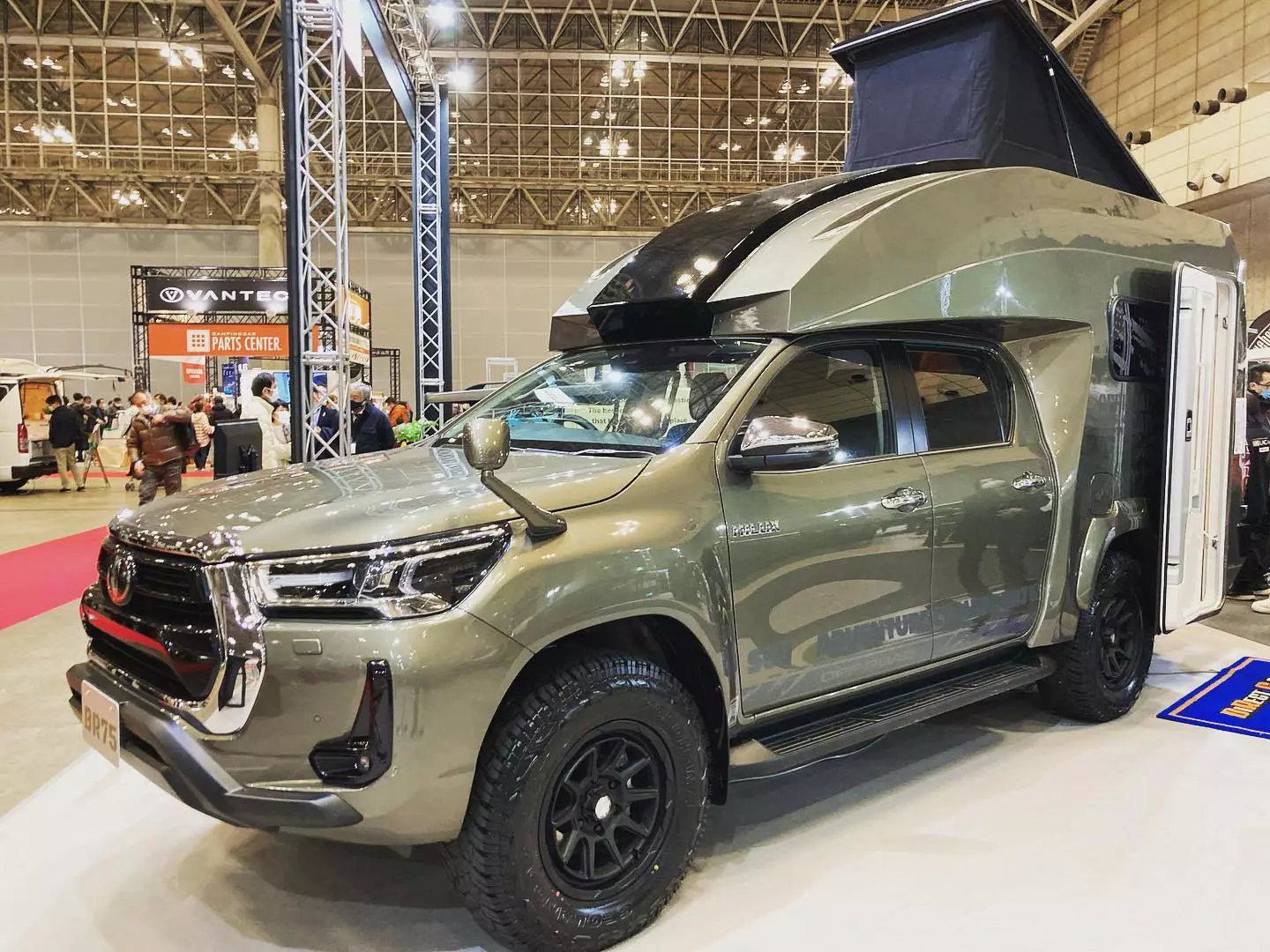 Direct Cars showed the BR75 at this month's Japan Camping Car Show