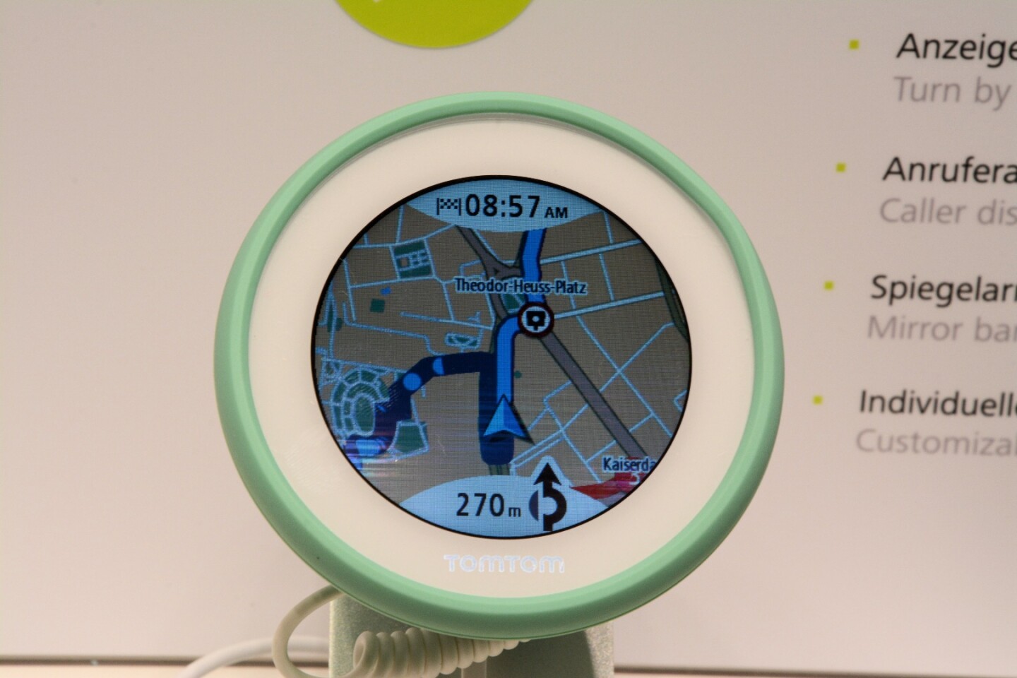 TomTom VIO for scooters puts sat nav directions right where you can see 'em
