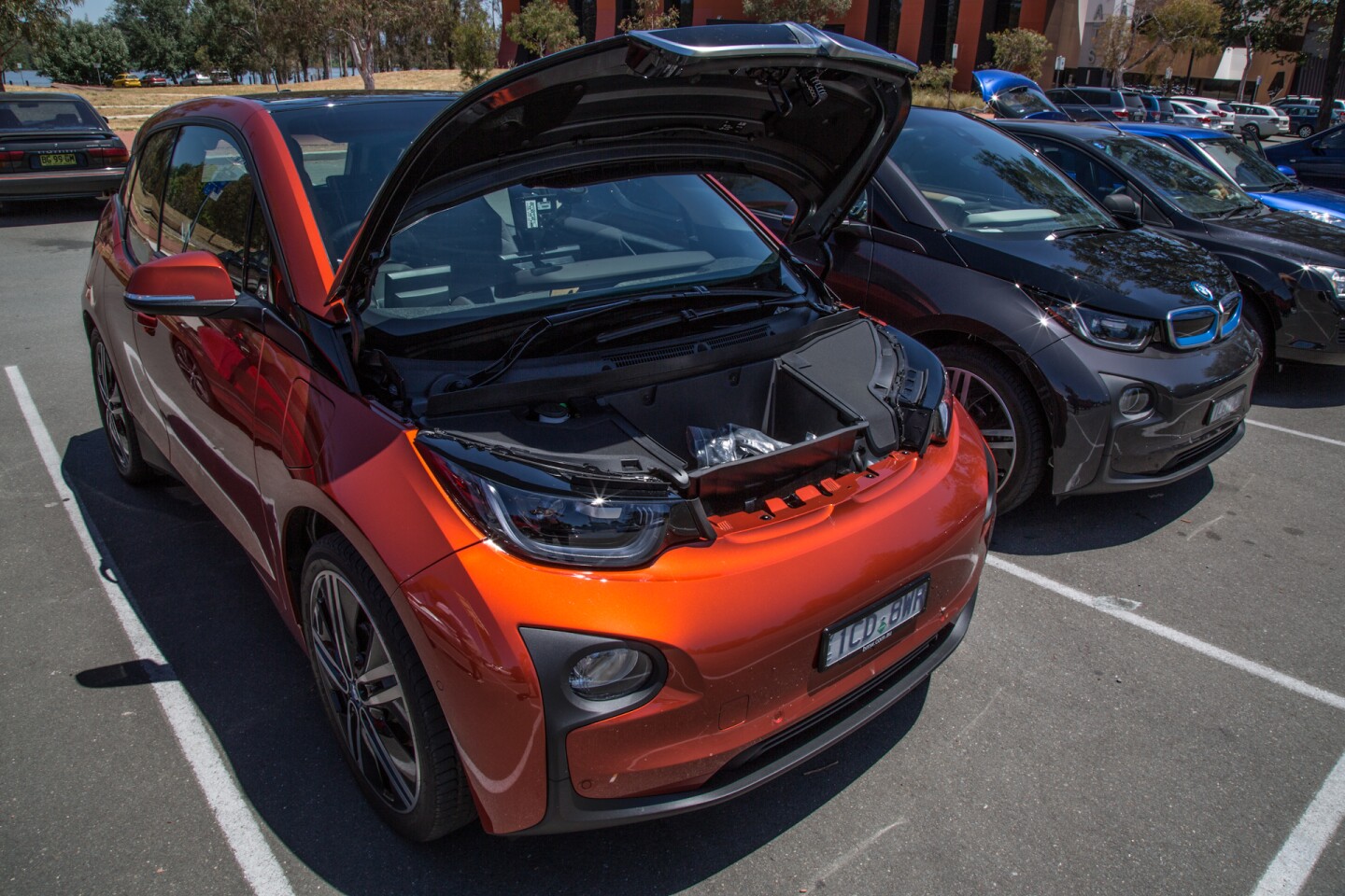 An "occasional use" charging cable lives under the bonnet (Photo: Noel McKeegan/Gizmag.com)