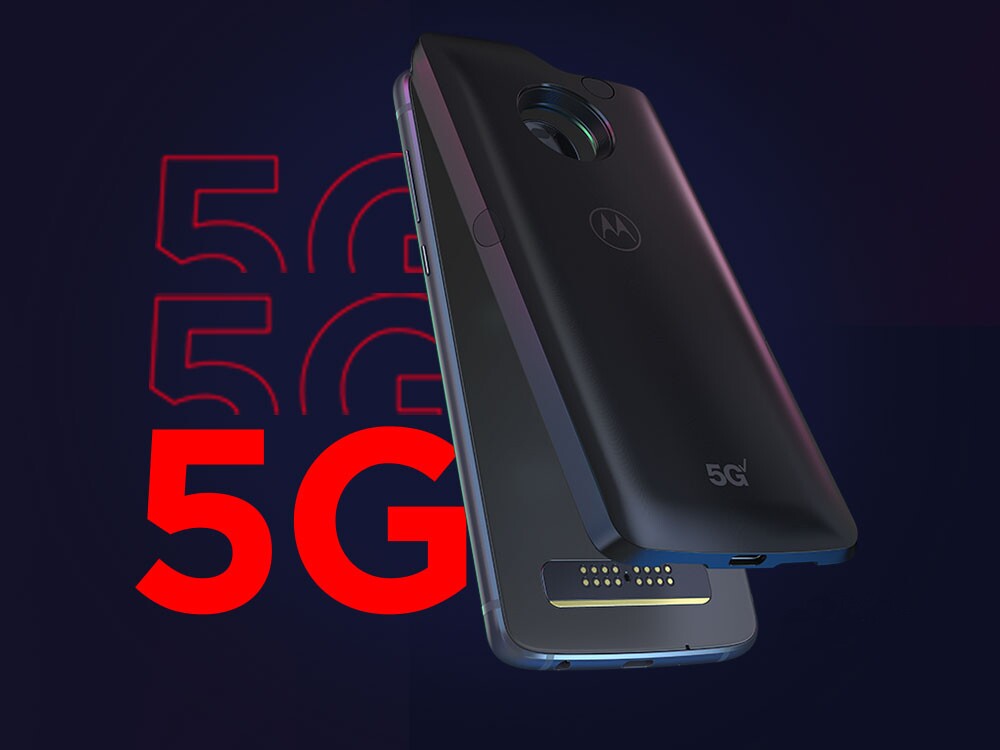 The 5G moto mod clips onto the back of the moto z4 (and is also compatible with the moto z3)