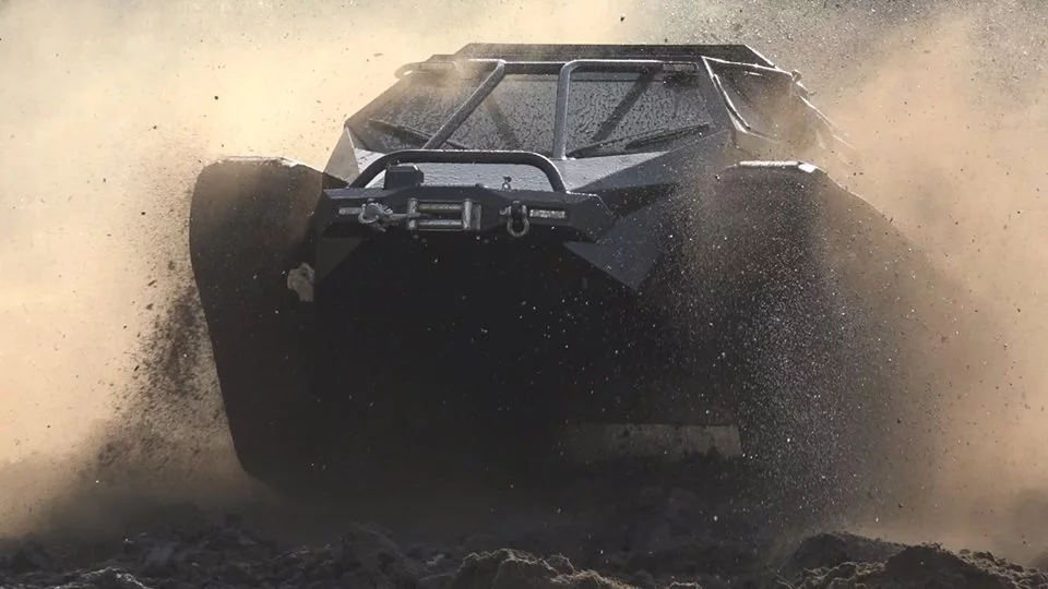 The Ripsaw EV2 has 12 inches (30 cm) of suspension travel