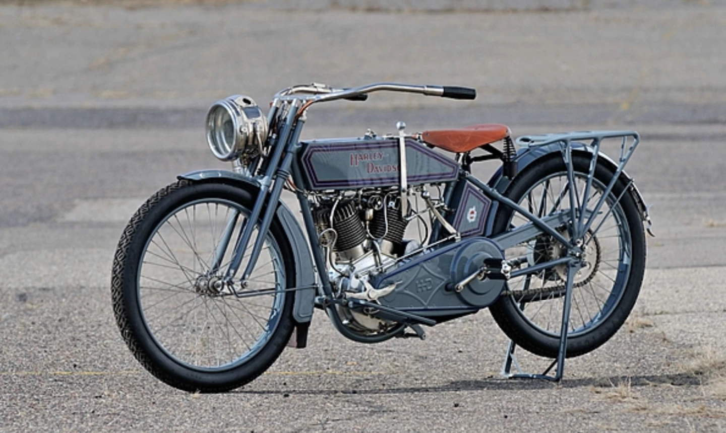 This 1915 Model 11F twin was restored by Mike Parti, and was judged at 97 points at the Canyon City, Colorado, AMCA meet in May 2001. It is a stunning restoration of the first 3-speed Harley, a machine coveted by the cult of pre-1916 riders everywhere. It fetched $98,280 at Mecum Mid America's Las Vegas 2014 auction.