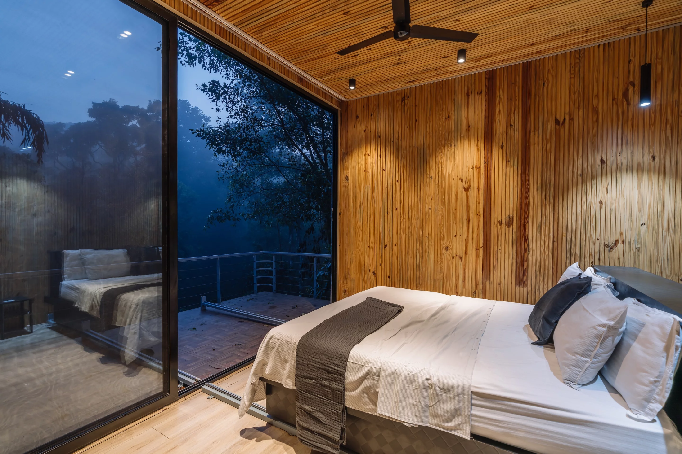 Reflections includes a ceiling fan for comfort