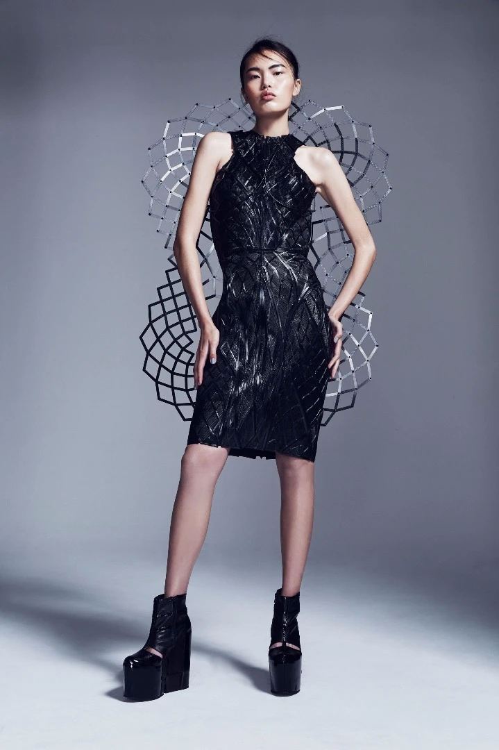 The Chromat Adrenaline Dress the is powered by the Intel Curie module