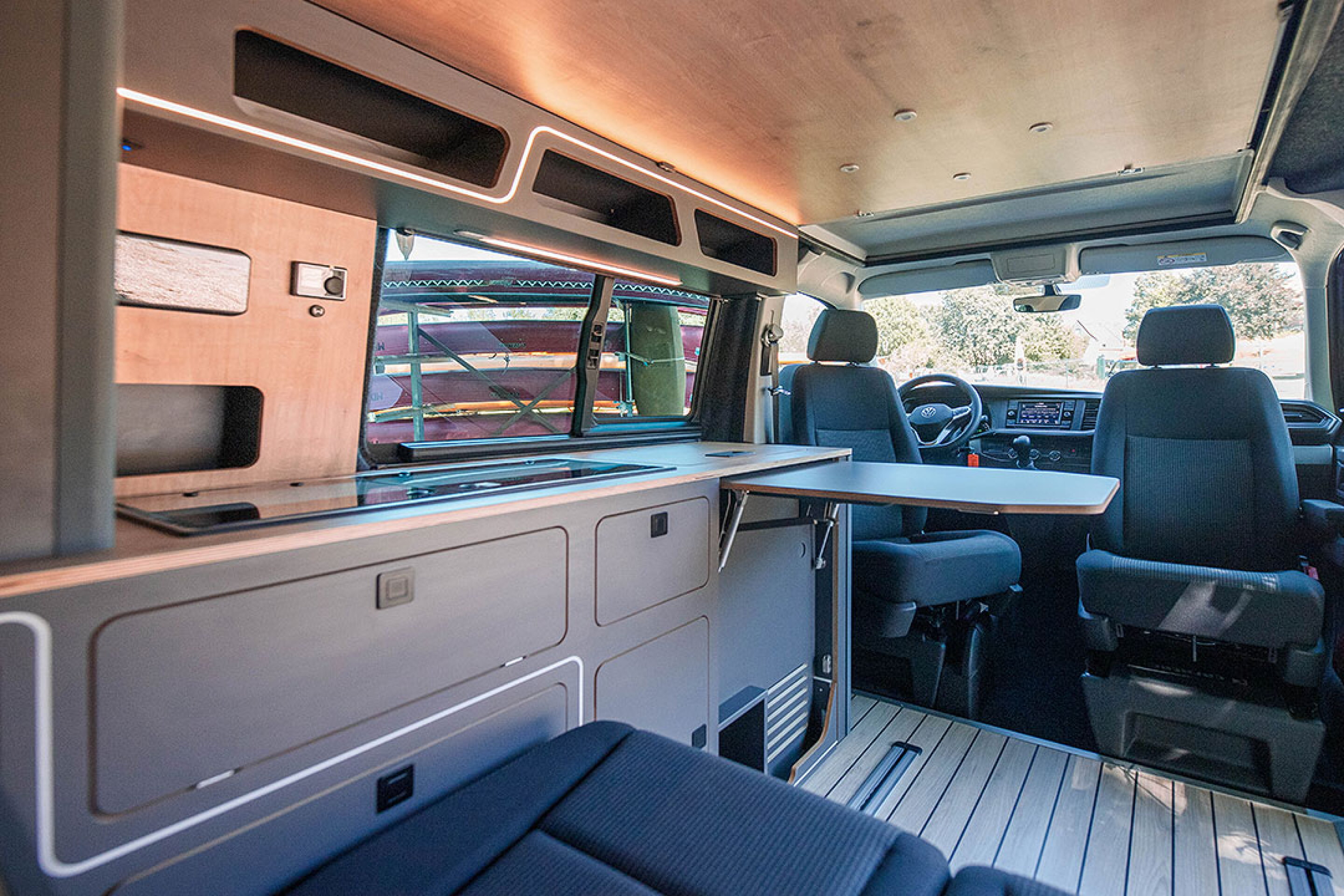 Rhön Camp puts together the Ultimate Volkswagen pop-up camper van