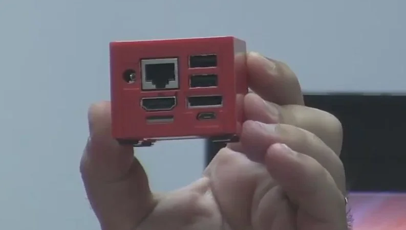 The CuBox-i4Pro has two powered USB ports, HDMI 1.4 connectivity, Gigabit Ethernet, a microSD slot, and micro-USB to RS-232 serial port connectivity