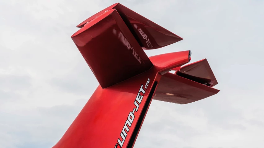 The Learmousine's folding tail