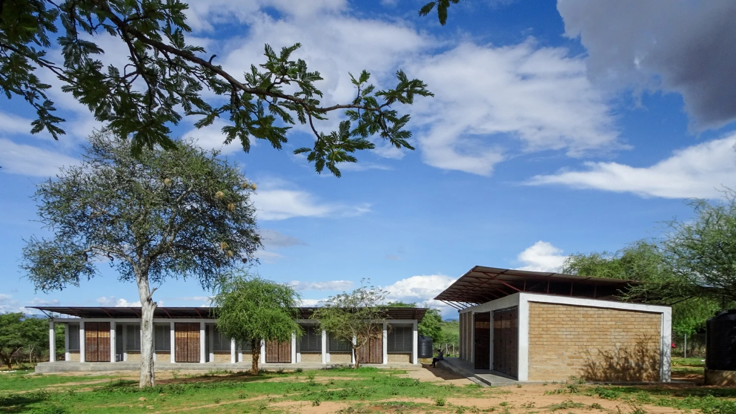 Asilong Christian High School is located in Kenya