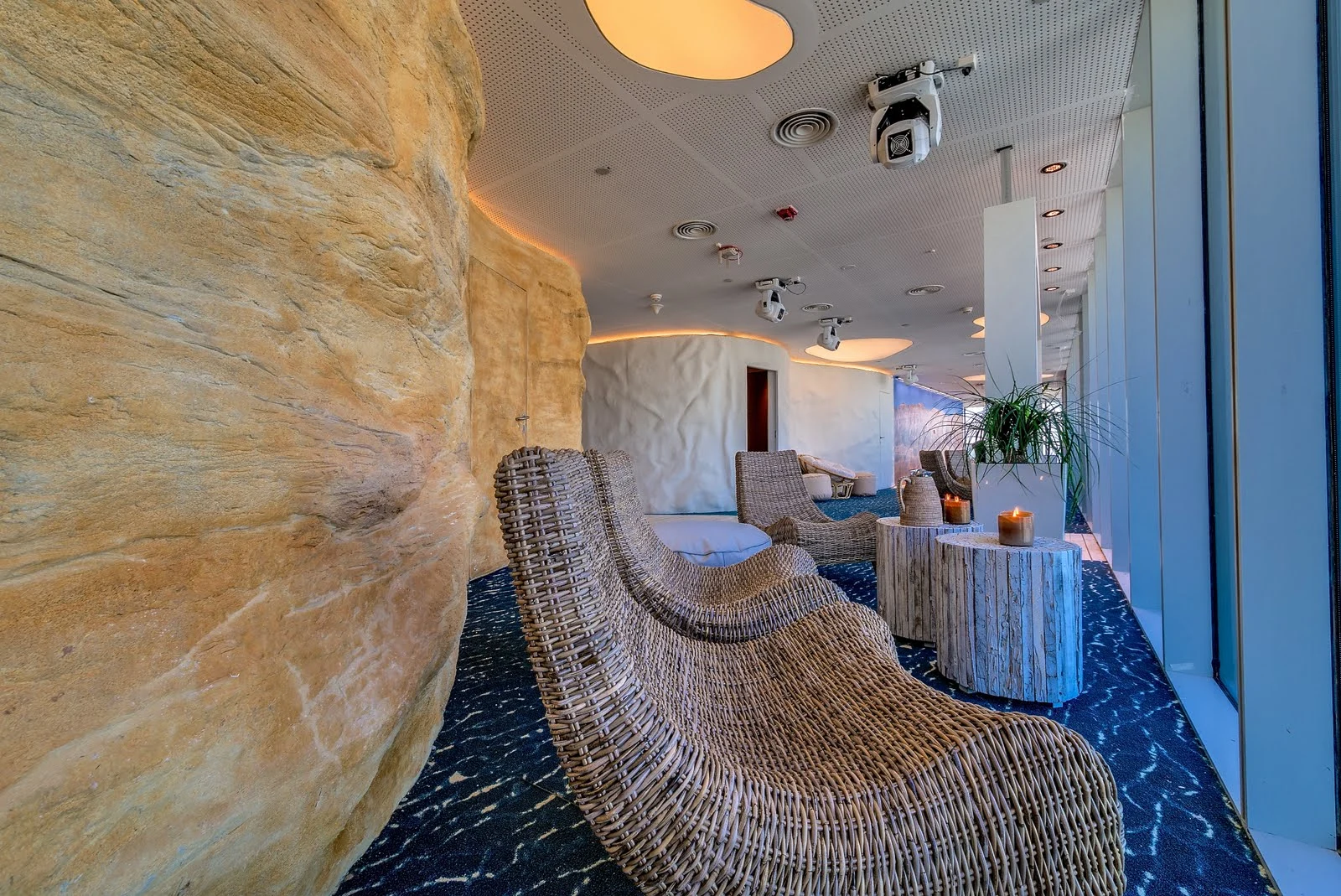 Computer desks are almost a non event, as not to distract from the surreal environment created inside (Photo: Itay Sikolski)