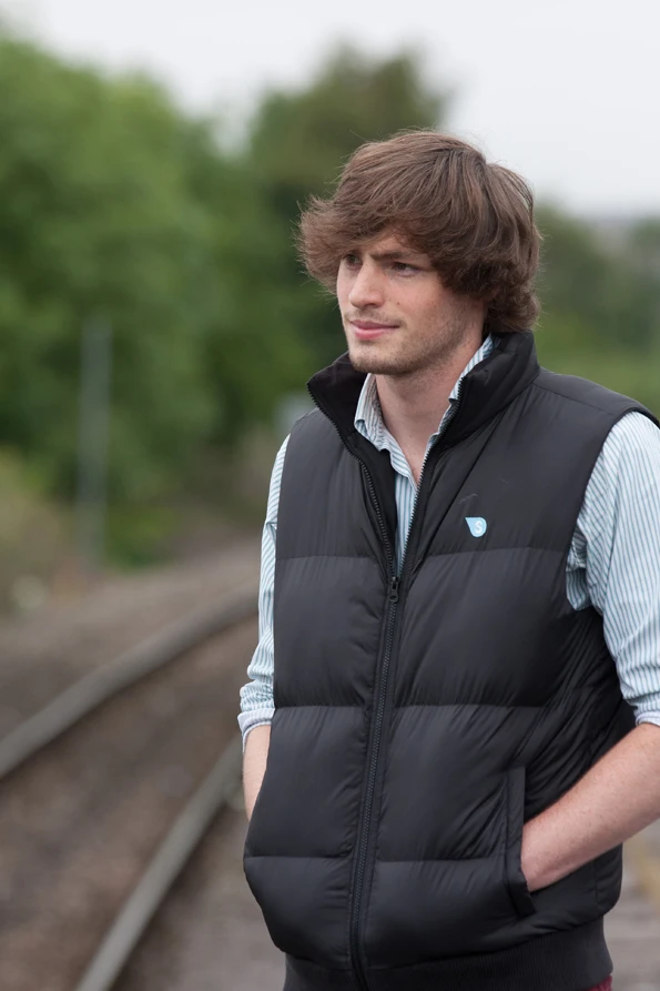The sleeveless Stuffa Jacket aims to lessen the hassle of traveling, reducing the need for luggage by incorporating storage compartments into the jacket itself