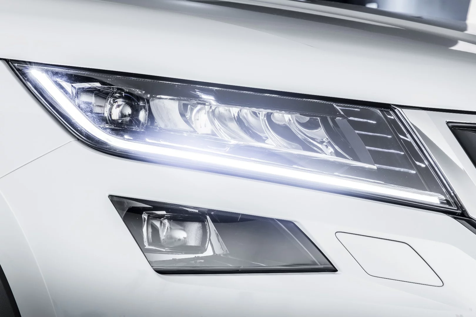 The Skoda Kodiaq takes the VW Group parts bin and wraps it in a Czech suit