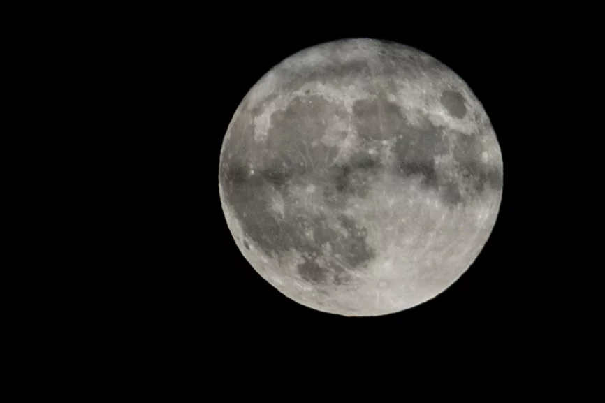 Spot metering can be useful if shooting a subject against a high-contrast background, or if the subject is off-center