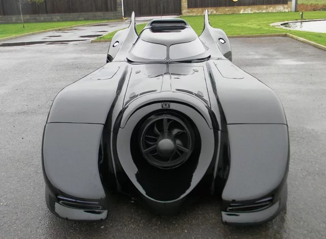 The car is a replica of the vehicle used by Michael Keaton in Tim Burton’s 1989 and 1992 movies
