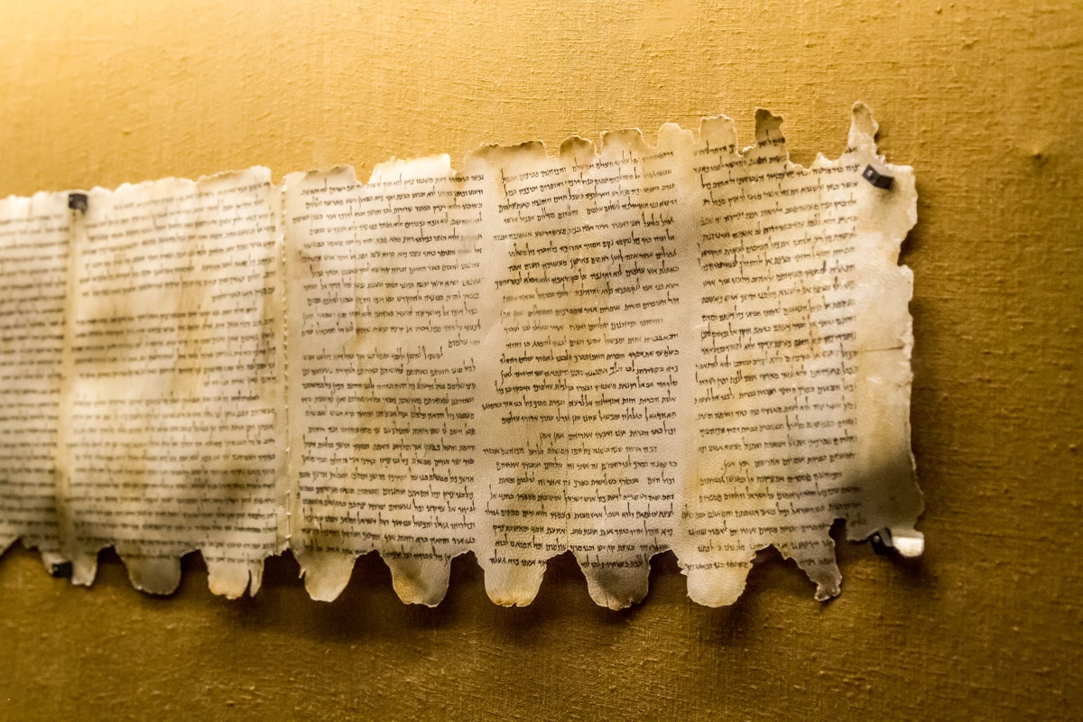 New researcher reveals strong evidence one of the most well-known Dead Sea Scrolls was written by two separate scribes