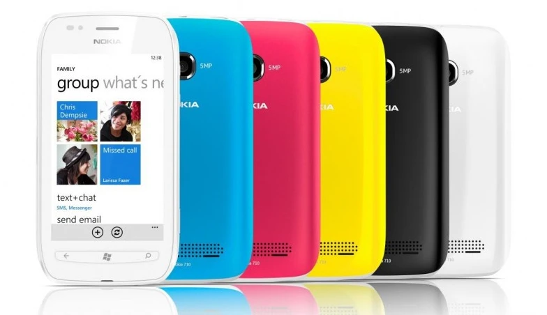 The backplates on the 710 can be switched out to match the tiles on the screen of your phone