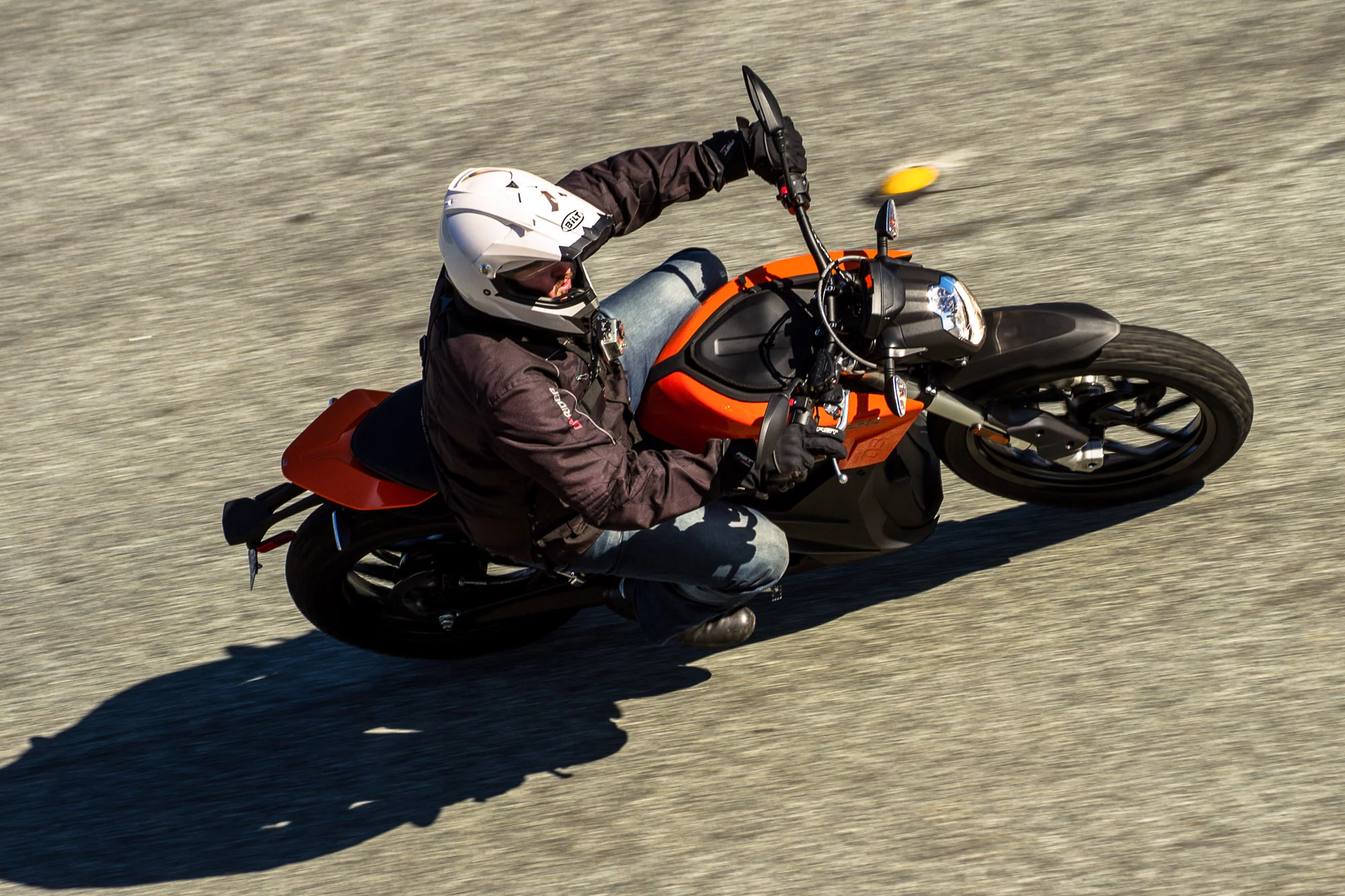 2015 Zero DS - capable, fun and aggressive on the road (Photo: Andrew Wheeler/AutoMotoPhoto.com)